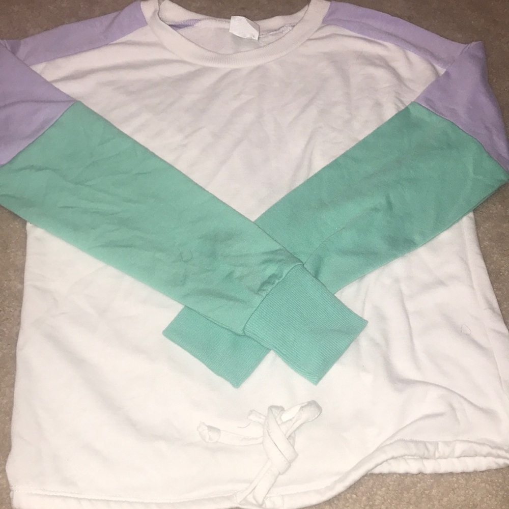 Cropped sweater